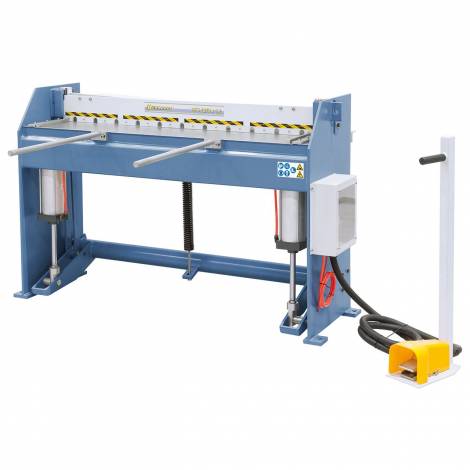 PTS 1270 x 1,2 pneumatikus lemezolló