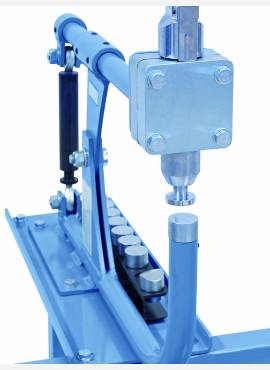 Polier- und Glätthammer PGH 305 Pneumatikus polírozó- és kalapálógép